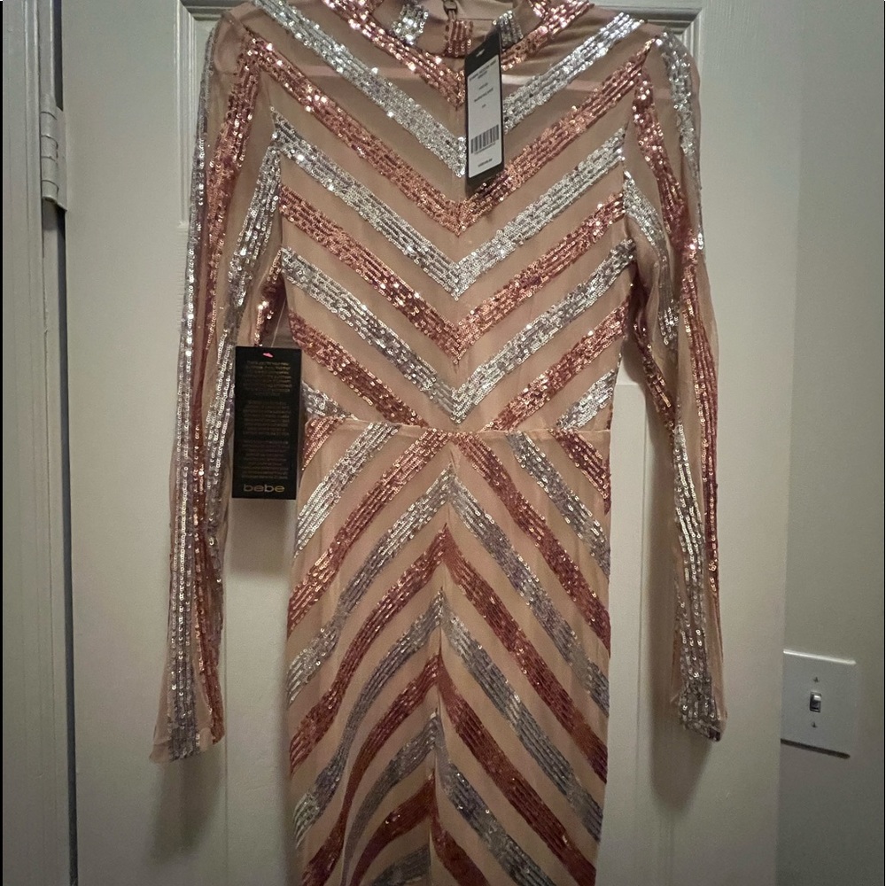 BeBe STRIPE SEQUIN MINI DRESS XS  Color NUDE/SILVER 

BRAND NEW W/TAGS ATTACHED